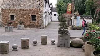 春日限定《一个人穷游中国》