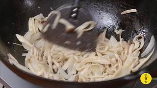 美食台：美国鸡肉名菜左宗棠鸡