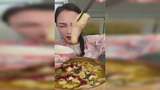 登录者07424040的直播间