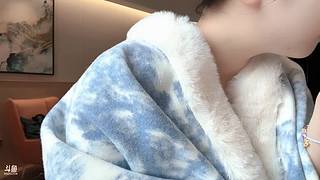 恭喜我亲爱的散漫哥升到总榜一！