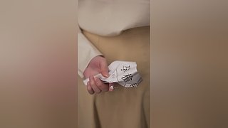 今天出门采买没播