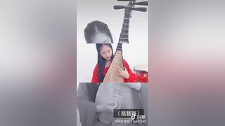 北大小姐姐弹琴讲课