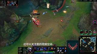 站在峡谷之巅的男人