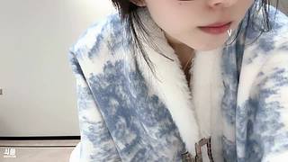 恭喜我亲爱的散漫哥升到总榜一！