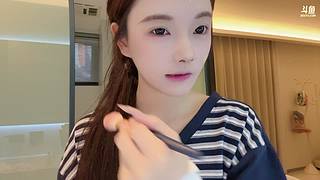 天道酬勤小哈尼