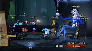 前锋撞晕监管队友趁机破译