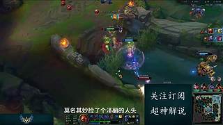 站在峡谷之巅的男人