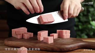 与光料理的直播间