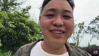 出发成都，准备团播