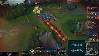 站在峡谷之巅的男人