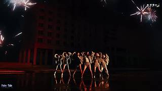 风又摇醒昨夜的梦