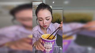 登录者07424040的直播间