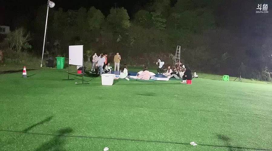 [非常互娱]四月对我好一点～