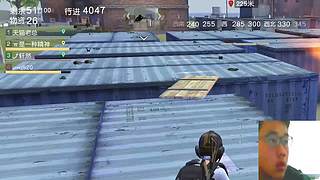 小新爱吃柠檬草的直播冲战神