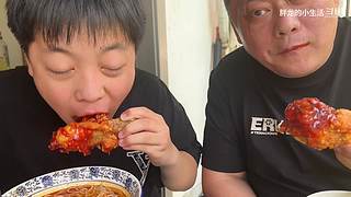 全网最嚣张吃法 隔着屏幕流口水