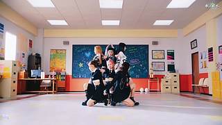 风又摇醒昨夜的梦