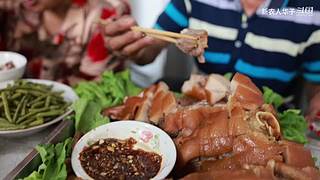 华子的超赞手抓牛排，来看看！