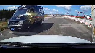 车祸集锦两行泪