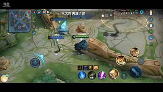 冰墩墩徽章的直播间