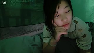 下田插过秧，也为哥哥踏过鸭绿江