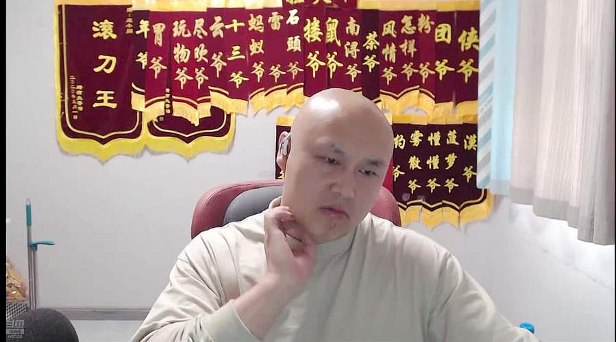 回家别空手，弟弟拉了！