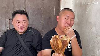 全网最嚣张吃法 隔着屏幕流口水