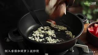 与光料理的直播间