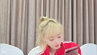 喜欢水水【南波家族】的直播间