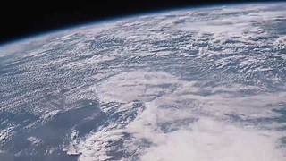 直播从空间站看地球