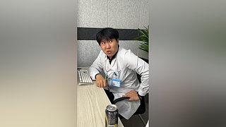 晚上七点见，七点没见就是迟到了