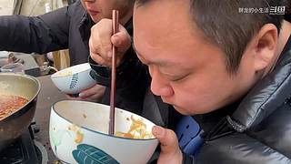 全网最嚣张吃法 隔着屏幕流口水