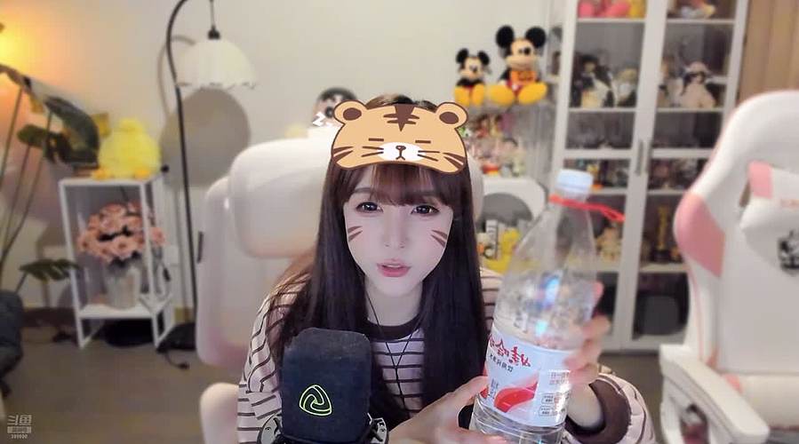 有趣的一天 380000
