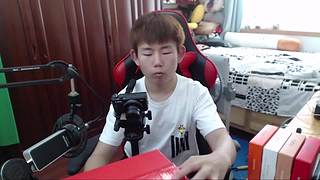 村长的直播间 9535866