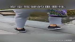 星球大战前线2玩玩看。