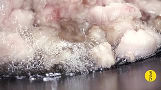 美食台：美国鸡肉名菜左宗棠鸡