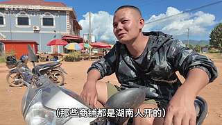 摸摸爱摩托的直播间