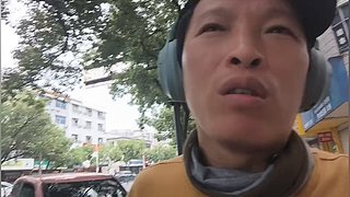 横店的早风