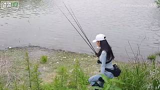 【路亚钓鱼】韩国美女在线钓鱼