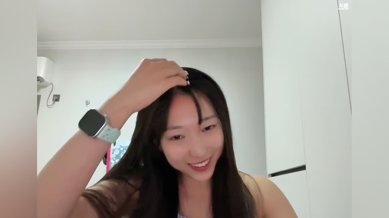 珂珂iuk的直播间