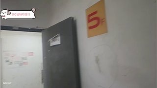 冯雨：武汉安全屋直播啦！