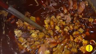美食台：美国鸡肉名菜左宗棠鸡