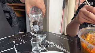 全网最嚣张吃法 隔着屏幕流口水