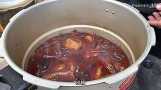 全网最嚣张吃法 隔着屏幕流口水