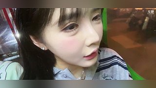 社恐文静内向的小女生
