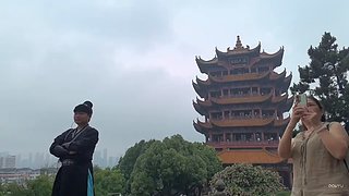 去武汉赶路中