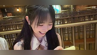 社恐文静内向的小女生