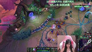 摄像头：海斗峡谷有车位