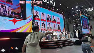 轰轰:武汉户外，2点前开门