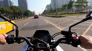 小丙摩托车评中心