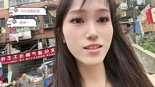 小妹勇闯菜市场！